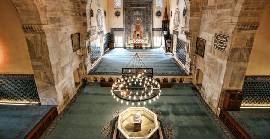 Istanbul: Bursa & Uludag Tour with Lunch & Cable Car Option - The Green Complex in Bursa: Green Mosque, Green Tomb, Silk House