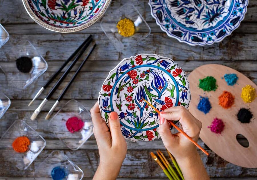 Istanbul: Ceramic & Tile Painting Workshop (KILN FIRED) - First Steps: Picking a Ceramic Piece and a Pattern