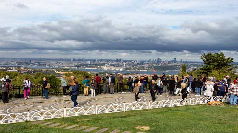 Istanbul: City Hightlights Bus Tour and Bosphorus Cruise - Crossing the Bosphorus Bridge: A Quick Reminder You’re Not in One City