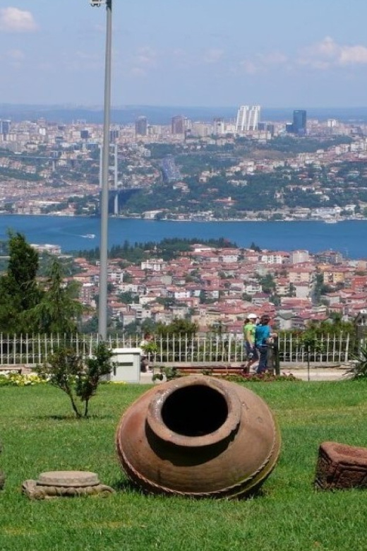 Istanbul: City Hightlights Bus Tour and Bosphorus Cruise - Lunch at a Local Restaurant: Included and Not an Afterthought