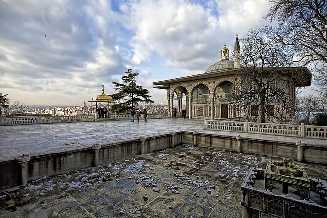 Istanbul City Tour with Lunch - When the route changes: Topkapi Tuesdays and museum swaps