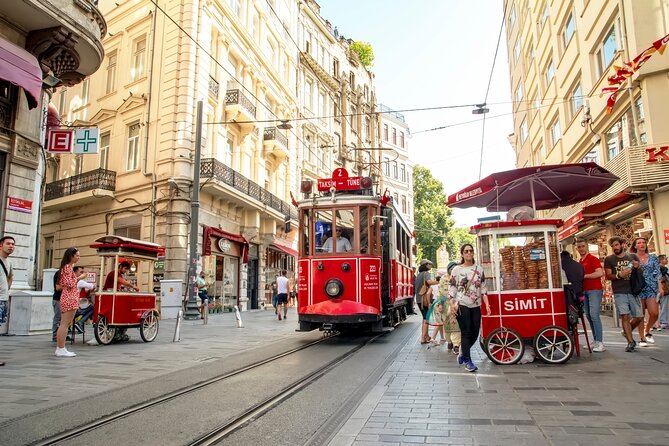 Istanbul City Walk: Galata Tower, Istiklal Street & Karaköy - The Genoese district feel: passages, markets, and small surprises