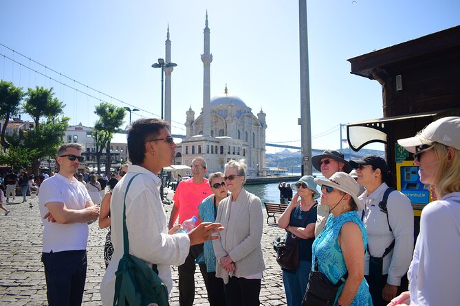 Istanbul Combo: Bosphorus Cruise & Dolmabahce Tour - Guides: when it goes right, it’s a real difference