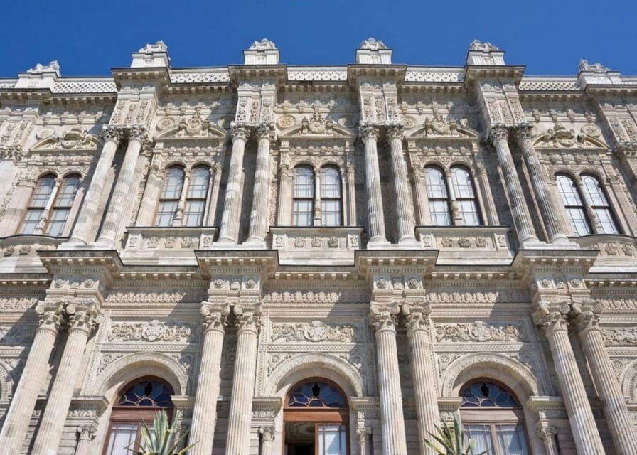 Istanbul Combo: Dolmabahce Palace & Galata Tower - Audio Guides in 25 Languages: Set Up Before You Go