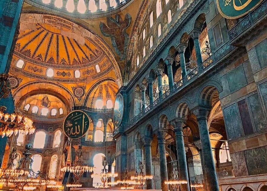 Istanbul Combo: Topkapi Palace, Hagia Sophia & Blue Mosque - Language and audio: where the system helps most