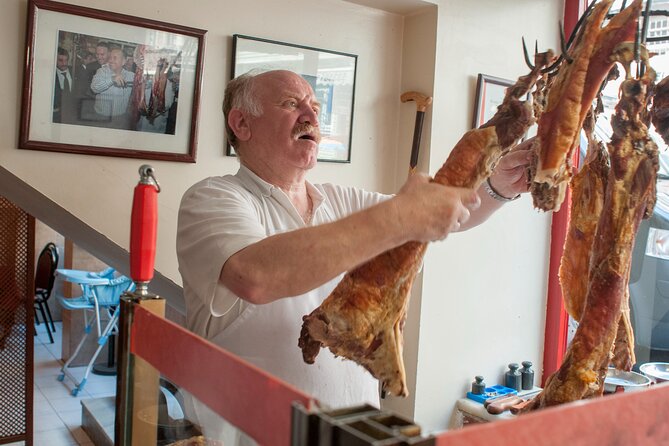 Istanbul Culinary Secrets of the Old City - Entering Eminönü and Fatih: The Real Shape of the Day