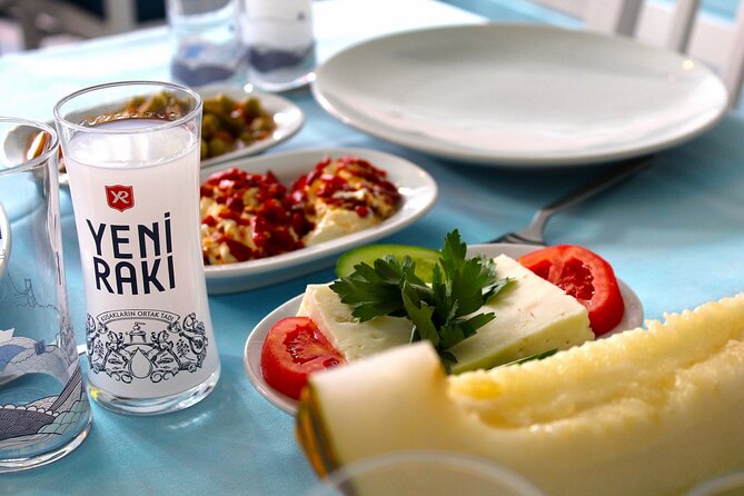 Istanbul Culinary Tour: Local Hotspots and Gourmet Street Foods - How the Guide Shapes Your Night (Erol, Tolga, Kimet)