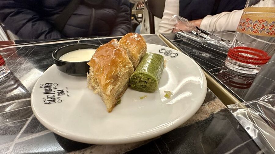Istanbul Culinary Tour: Local Hotspots & Gourmet StreetFoods - Why this Istanbul street food walk feels more local than touristy