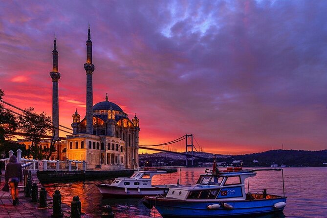 Istanbul Dinner Cruise with Dinner & Entertaintment Private Tables - Two bridges in one night: from Bosphorus Bridge lights to the Fatih Sultan Mehmet crossing