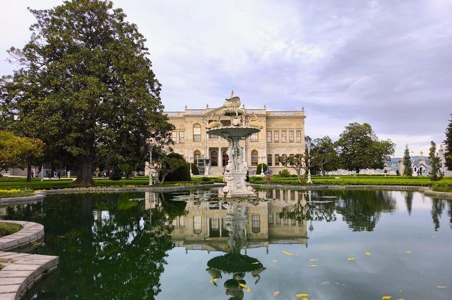 Istanbul: Dolmabahce Palace and Harem Skip-the-Line Ticket - Key things to know before you go