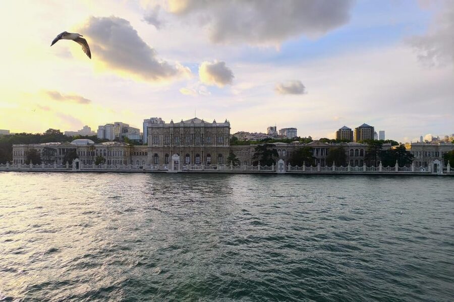Istanbul: Dolmabahce Palace and Harem Skip-the-Line Ticket - Dolmabahçe Palace: what your ticket actually covers