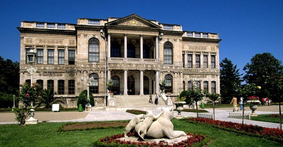 Istanbul: Dolmabahçe Palace and Uskudar Guided Tour - A Four-Hour Route That Actually Feels Like Istanbul
