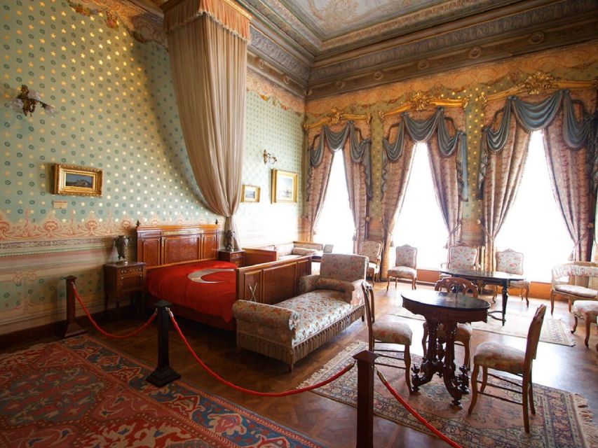 Istanbul: Dolmabahçe Palace and Uskudar Guided Tour - Skip-the-Line Value: Where You Gain Time