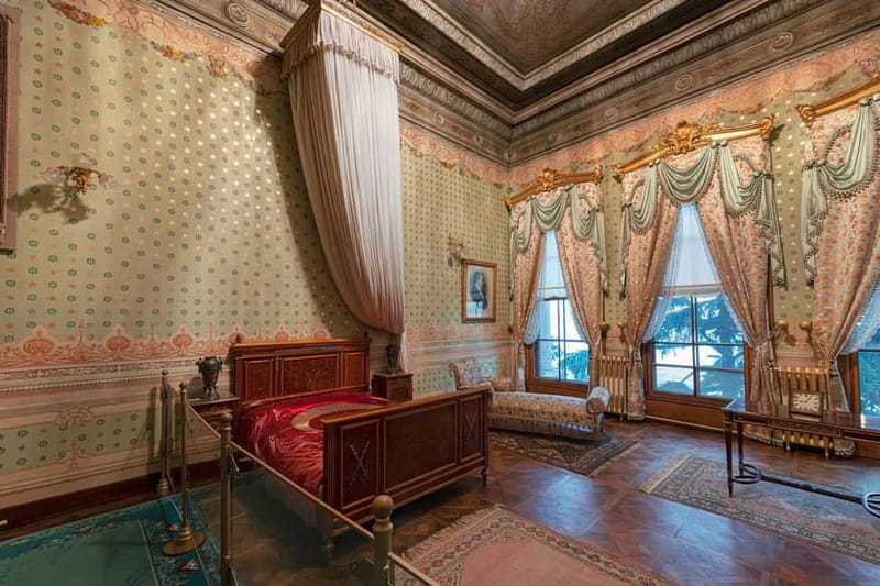 Istanbul: Dolmabahce Palace Guided Tour - Who this tour fits best (and who might prefer another plan)
