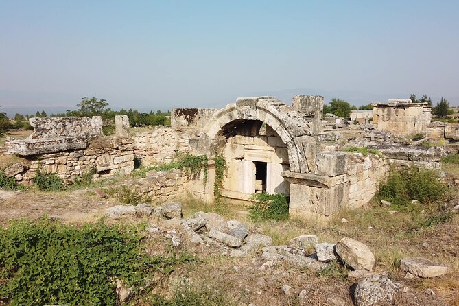 Istanbul-Ephesus-Pamukkale (5 Days Private Tour) - Flying to Izmir to reach Ephesus sooner (and waste less time)