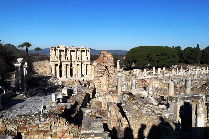 Istanbul-Ephesus-Pamukkale (5 Days Private Tour) - Sultanahmet day: Hagia Sofia, Blue Mosque, Topkapi, and the underground cistern