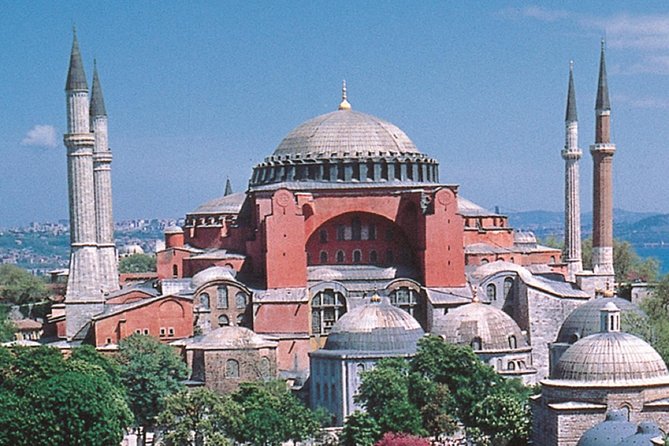 Istanbul Essentials – Skip-the-Line Full-Day Experience - Topkapı Palace in 90 minutes: what you’ll see (and what you won’t)