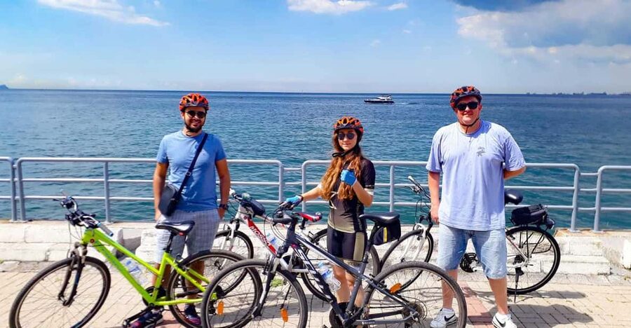 Istanbul: Eurasia Bike & Boat Half-Day Tour - Where to meet at Balat Tram Station and how to find your guide