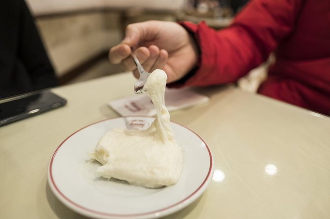 Istanbul Evening Food Tour: The Best Bites of Taksim and Karaköy - Dietary limits: who this tour fits best (and who should skip it)