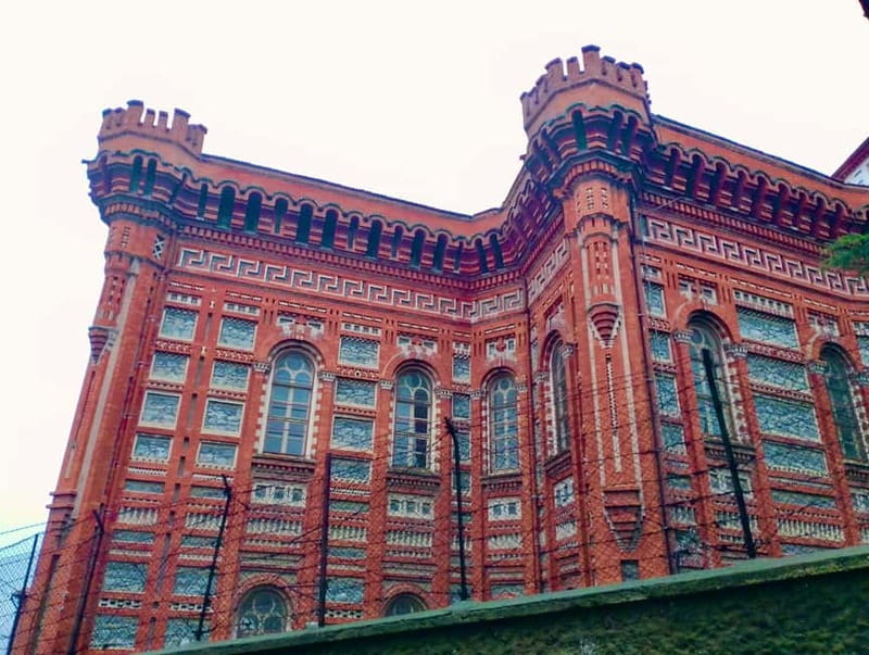 Istanbul: Fener and Balat Guided Walking Tour - Key things you’ll notice on this Fener and Balat walk