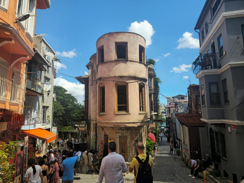 Istanbul: Fener & Balat Guided Tour through Colored Streets - Meeting at Fener: Getting There Without Stress
