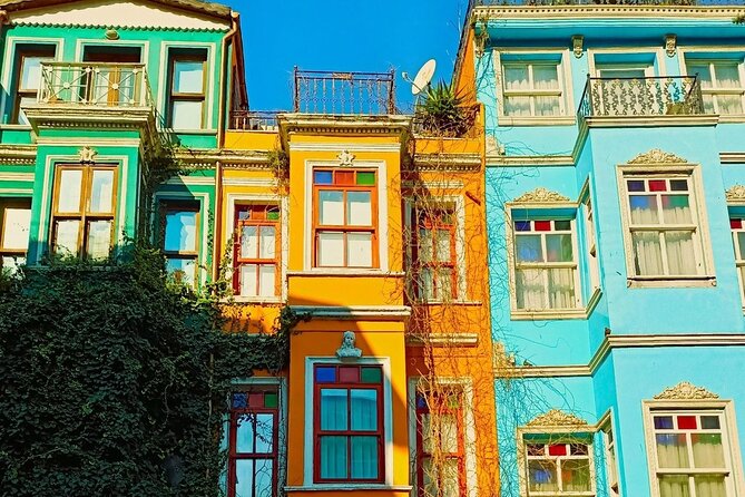 Istanbul: Fener Balat Historical Walking Tour - Stop 7: Balat coffee break and how to use it