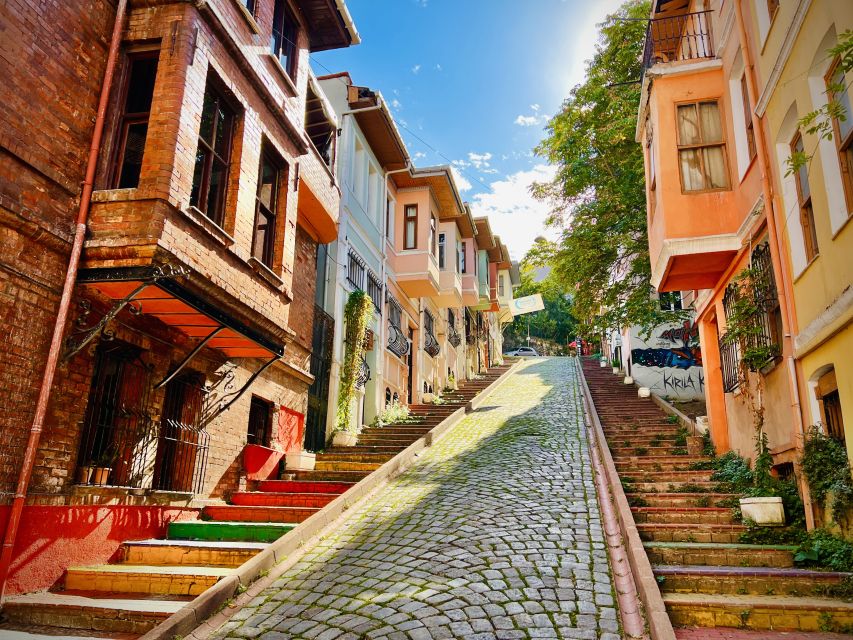 Istanbul: Fener, Balat, Old Greek and Jewish Quarter Tour - Where the tour starts: Spice Bazaar area to Fener by tram
