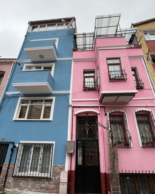 Istanbul: Fener, Balat, Old Greek and Jewish Quarter Tour - The walking reality: steep hills, modest dress, and comfy shoes