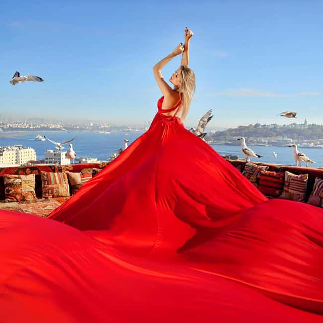 Istanbul: Flying Dress Photoshoot at Rooftop Terrace - How the 20-Minute Session Actually Works