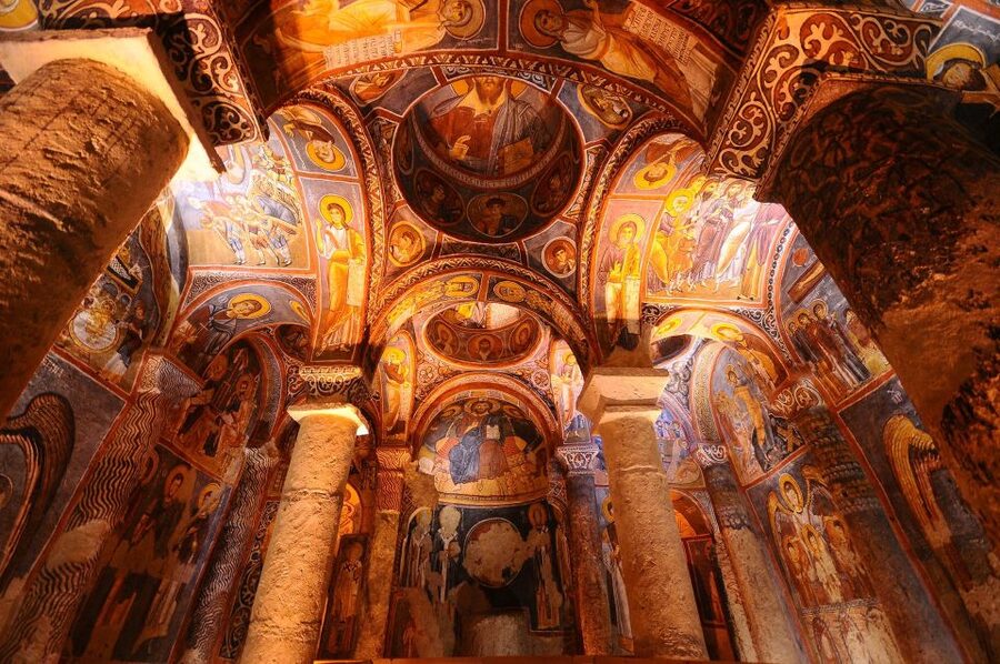 Istanbul: Full-Day Best Highlights Small Group Tour - Blue Mosque + Sultanahmet Area Stops: More Than One Photo Opportunity