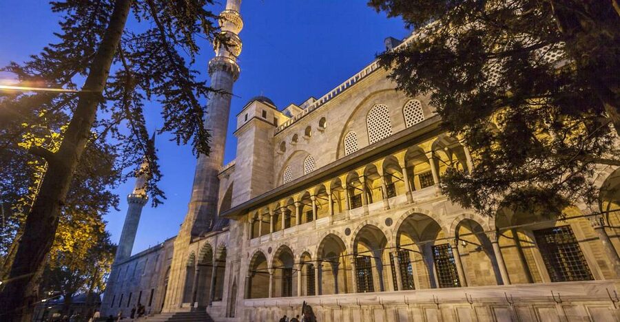 Istanbul: Full Day - Byzantine & Ottoman Relics Tour - Roman Hippodrome: Playing Obelisk Detective in Constantinople
