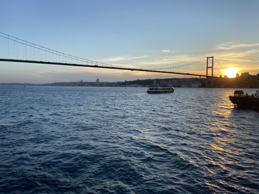 Istanbul: Full-Day Imperial & Asia Small Group Tour - Beylerbeyi Palace: late Ottoman interiors, indoor fountain, and Sèvres vases