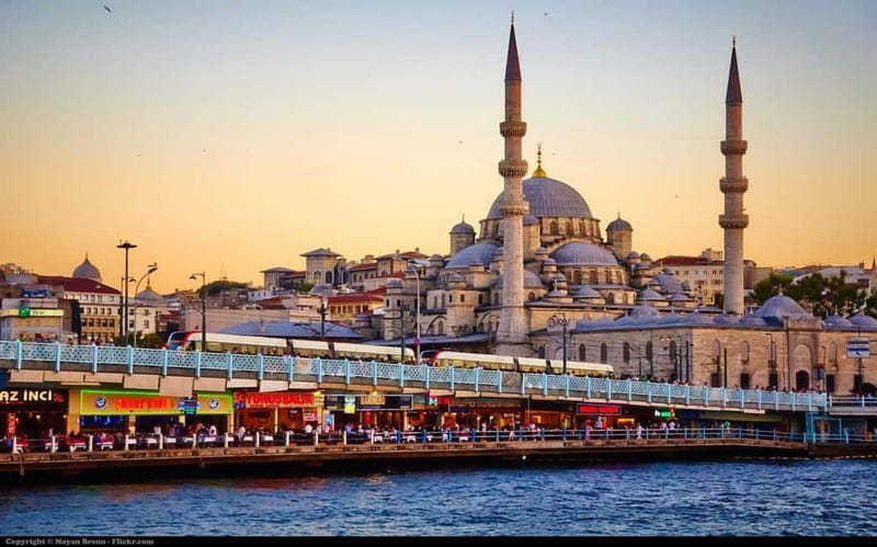 Istanbul: Full-Day Private City Highlights Guided Tour - Sultan Ahmed Mosque (Blue Mosque) time: how to see it beyond the postcard