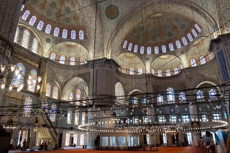 Istanbul: Full Day Private Guided Tour for Iconic Landmarks - Basilica Cistern: The Subterranean Palace Feel Under Istanbul
