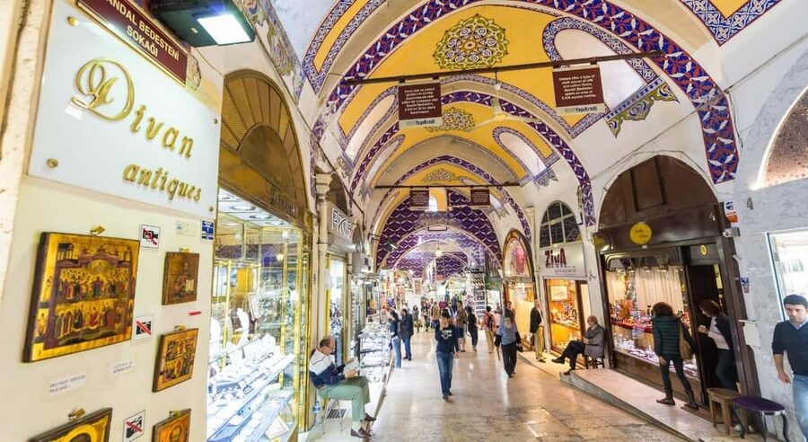 Istanbul: Full Day Private Vip Vehicle - Your day’s route: from Topkapi to Dolmabahce and back through bazaars