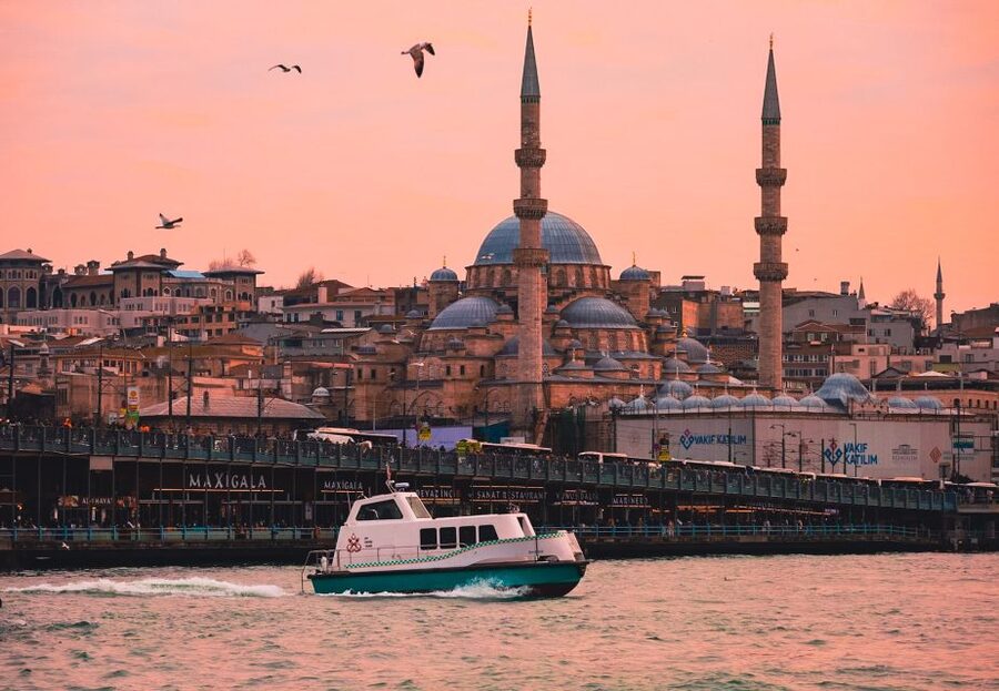 Istanbul: Galata District Walking Tour - Galata Tower stop: UNESCO context plus the best view strategy