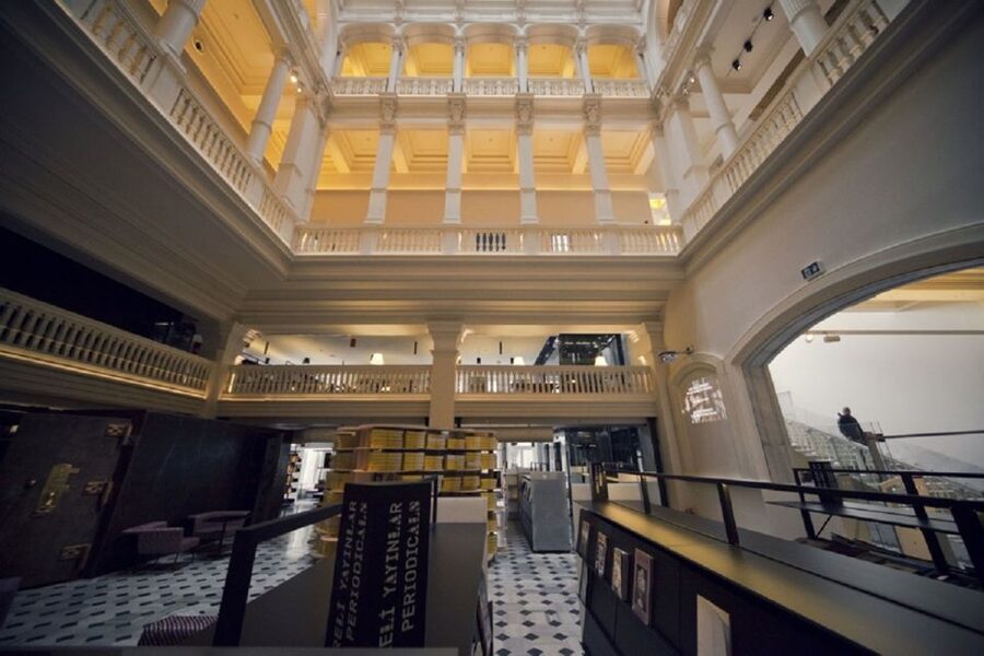 Istanbul: Galata District Walking Tour - Starting at Tünel Funicular: Beyoğlu’s shortcut into the real city