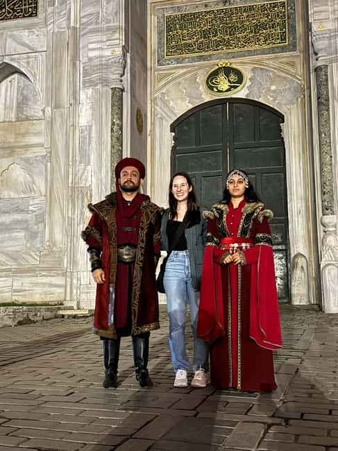 İstanbul Ghost Tour - The Mausoleum of Sultan Ahmet I and Restless Royal Spirits