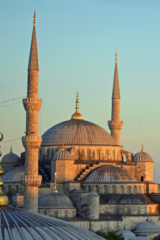 Istanbul: Guided City Highlights Day Trip - Pickup and Getting Around: Comfortable Van, Clear Start