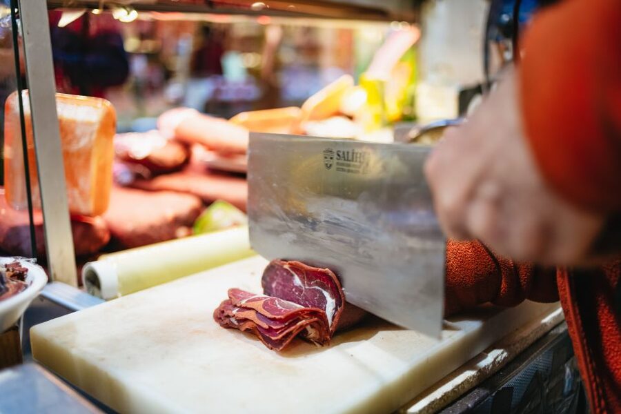 Istanbul: Guided Food and Culture Tour - Fish market and mussels with rice and spices: one stop that changes your idea of seafood