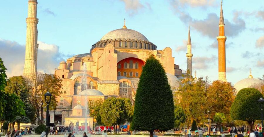 Istanbul: Guided Old City Tour and Bosphorus Sunset Cruise - From Turkish and Islamic Arts Museum to Sultanahmet, with a plan