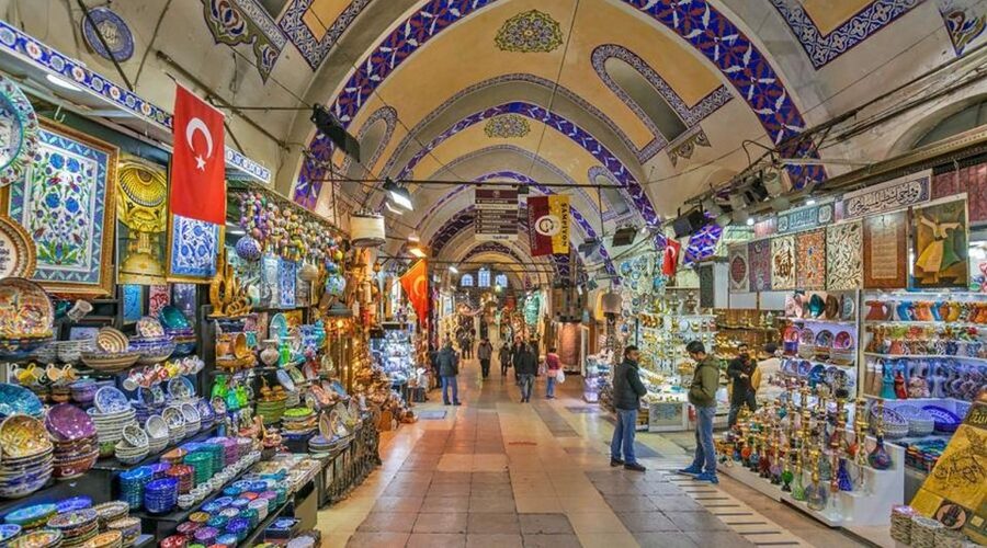 Istanbul: Guided Old City Tour and Bosphorus Sunset Cruise - Cruise time: Bosphorus sunset turns the city into a moving museum