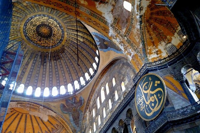 Istanbul Hagia Sophia & Basilica Cistern Guided Tour with Tickets - The Hippodrome Stroll: Obelisks and a Quick Byzantine-Era Connection