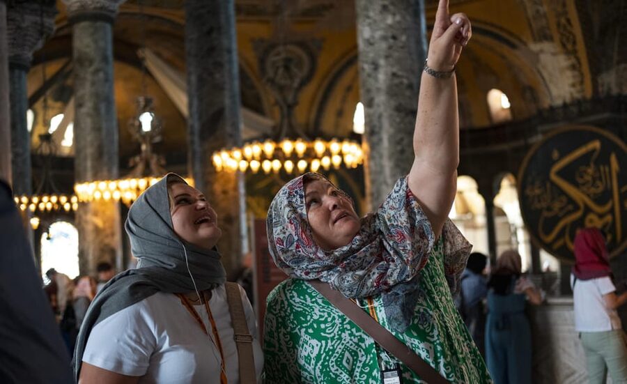 Istanbul: Hagia Sophia & Basilica Cistern Tour with Tickets - Hagia Sophia: Mosque and Church Elements in One Building