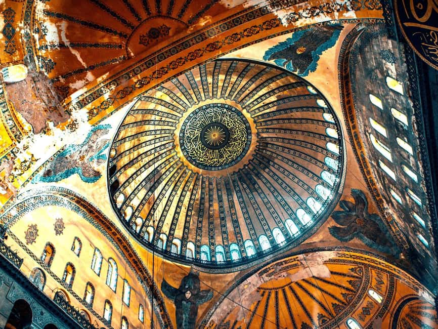 Istanbul: Hagia Sophia & Blue Mosque Entry Tickets - Guided Time Slots at Hagia Sophia (and the Tuesday/Friday Twist)