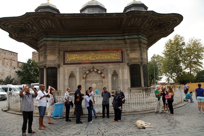 Istanbul: Hagia Sophia & Blue Mosque Guided & Small-Group Tour - The guide factor: why Mr. Baki is often the name people remember