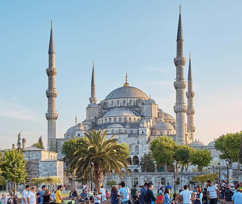 Istanbul: Hagia Sophia, Blue Mosque Guided Tour, & Tickets - Hagia Sophia in one hour: what to look for besides the obvious