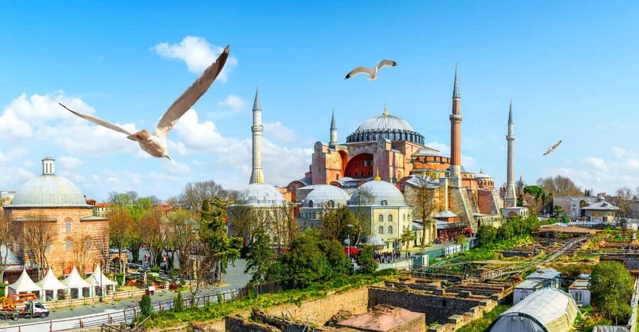 Istanbul: Hagia Sophia Entry Ticket with Audio Guide - Self-guided or guided tour: when a live guide is worth the cost