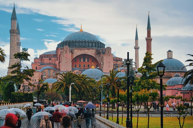 Istanbul: Hagia Sophia Entry Ticket with Digital Audio Guide - Dress code and etiquette: avoid last-minute friction