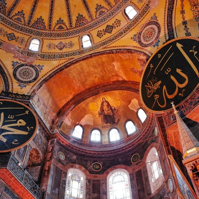 Istanbul: Hagia Sophia Guided Tour with Skip-the-Line Entry - Exterior Notes and Architecture Listening Game